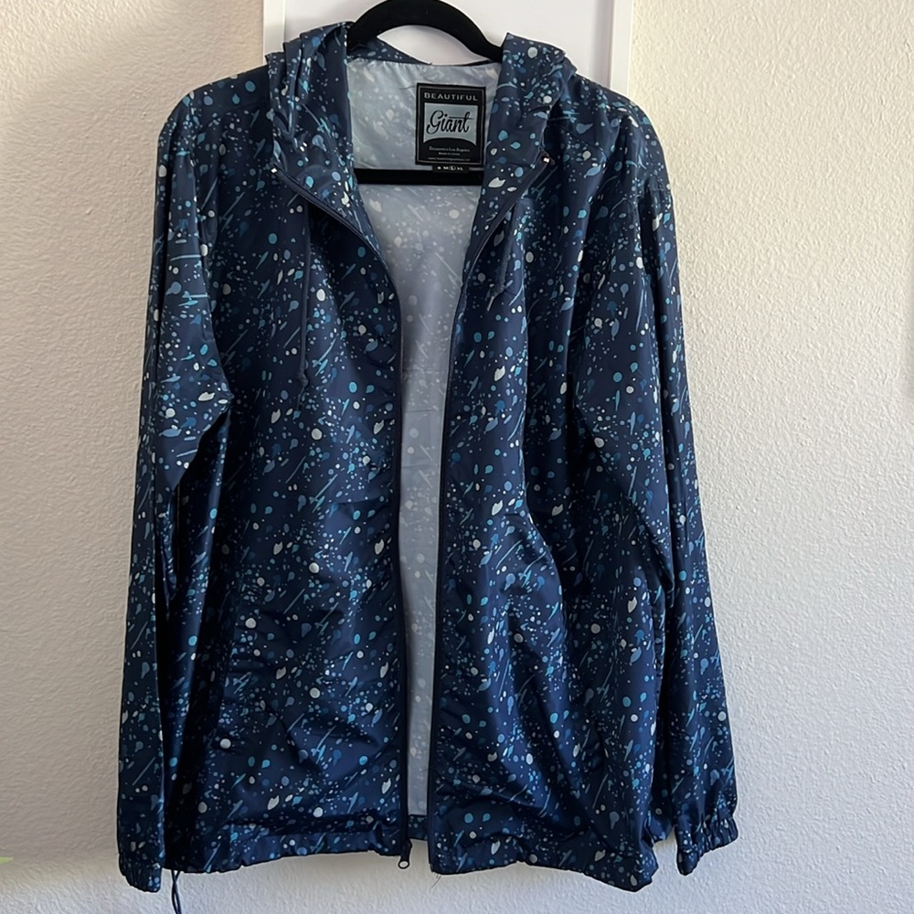 Beautiful Giant Men’s lightweight jacket